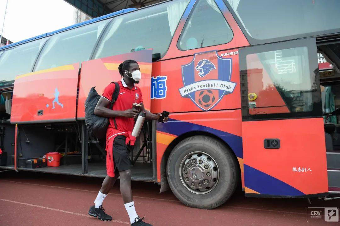 防守反击奏效，深圳队战术思路清晰的简单介绍